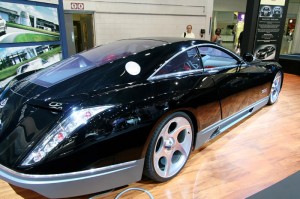 Exelero Heck © flickr.com / nahtanoj